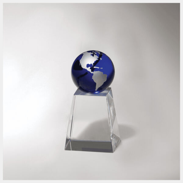 2 5/8" x 5 1/4" Crystal Award with Globe - Plate Not Included Thumbnail